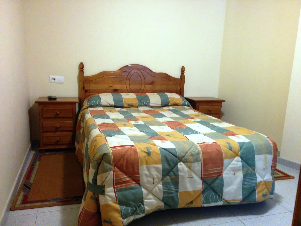 Hostal Carmen Hotel El Puente  Buitenkant foto